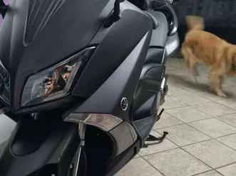 yamaha tmax 530 nero