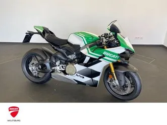 ducati panigale v4 tricolore