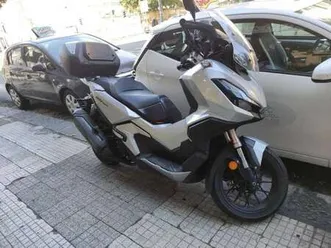 honda adv 350 grigio