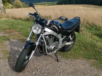 suzuki gs500e, a2