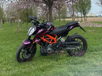 ktm 390 duke violett