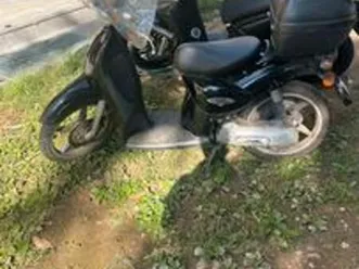 scarabeo aprilia 50 cc