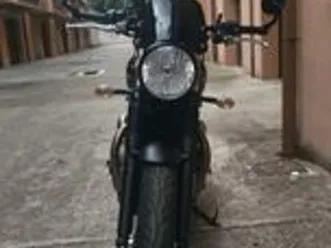 triumph street twin - 2022