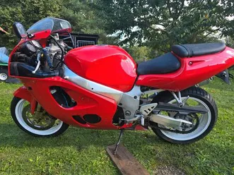 suzuki gsxr srad *letzter preis*