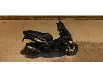 gilera runner 49 cm3, 2013 god.