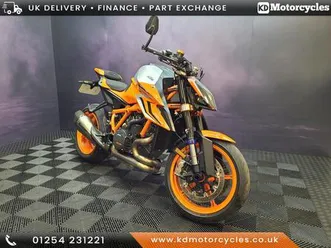 ktm 1290 super duke r evo // loaded with extras 1301 cc