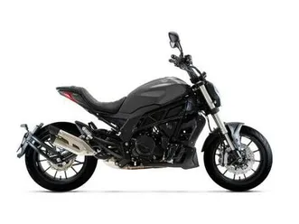 benelli 502 c cruiser custom motorcycle 500 cc a2 low seat like ducati diavel