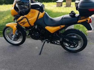 triumph tiger 885i t709