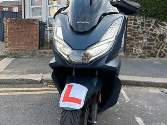 honda-pcx-2024-125-cc