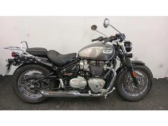 triumph speedmaster 1200 gold line ** 12 month mot - cruise control **