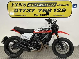 2022 ducati scrambler 800 urban motard