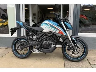 voge r 125 cc naked motorcycle high performance best motorcycle 2023