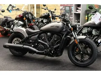 new 2025 indian scout sixty 60 bobber limited - £750 off rrp! low rate finance