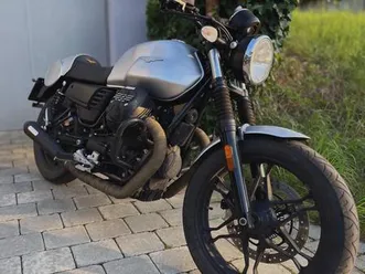 moto guzzi v7iii inkl. viel zubehör