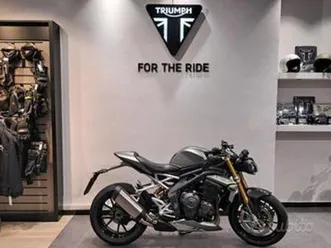 triumph speed triple 1200 rs