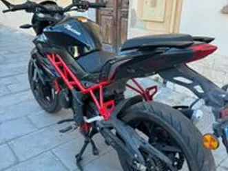 moto benelli bn 125