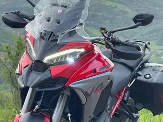 ducati multistrada v4 s travel e radar rosso