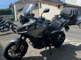 honda nt1100 dct 2024 1100 cm3 | moto routière | 6 000 km | beige | 78240 chambourcy