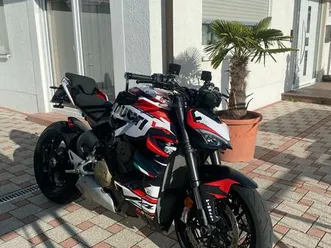 ducati streetfighter v4 *top zustand*