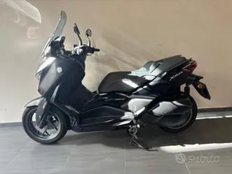 yamaha x-max 300 tech max