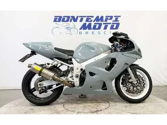 suzuki gsx r 600 2001 + arrow grigio