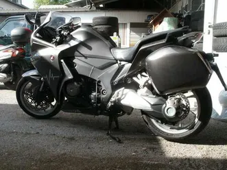 honda honda vfr1200f 2 koffer mit 22560 km