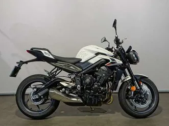 triumph street triple r wit
