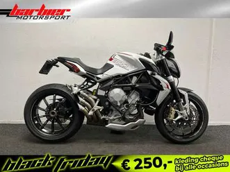 mv agusta dragster mvagusta 800 wit