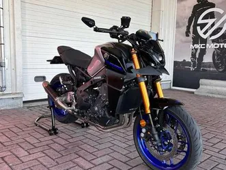 ② yamaha mt09sp a2