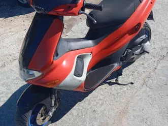 ролер пиаджо с14 рънар 50кб. 888лв. с немски номер. →