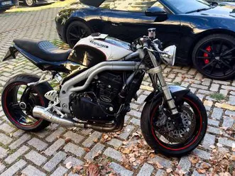 triumph speed triple 955i 955 cafè racer nero