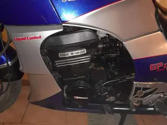 kawasaki gpz 900 r blu/azzurro
