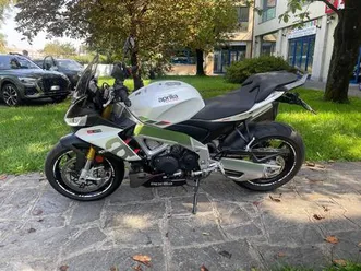 vendo aprilia tuono v4 (2021 - 24) usata a legnano (codice 9827045) - moto.it