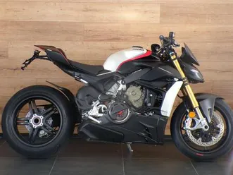 ducati streetfighter v4 sp, nr. 540 , viel zubehör