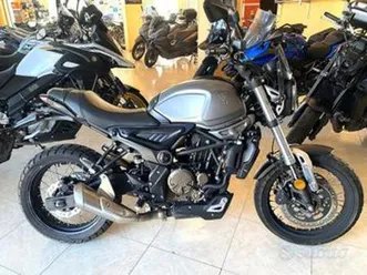 voge trofeo 300 acx scarmbler