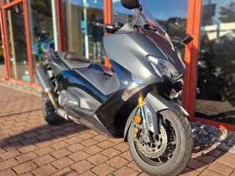 yamaha t-max 530dx akra