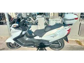 suzuki burgman 650 abs 2018 perfetto di carrozzeri