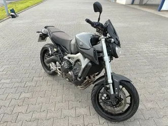 yamaha mt-09 - tüv neu - wenig kilometer