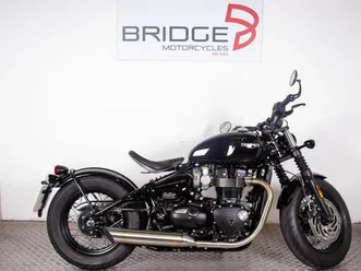 used-triumph-bonneville-bobber-for-sale-in-exeter