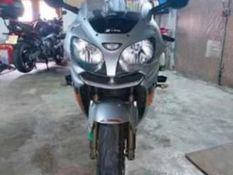 kawasaki - ninja 900 r