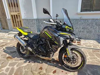 benelli trk 702 allestimento x nero