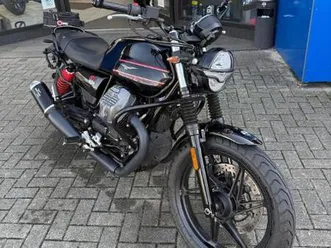 moto guzzi v7 stone edition / sonermodell / viel zubehör