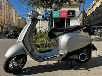 vespa primavera elettrica 70