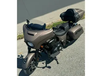 2019 indian motorcycle chieftain® dark horse® abs