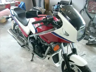 honda vf750f