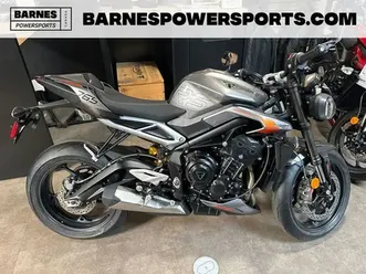 2024 triumph street triple 765 rs silver ice