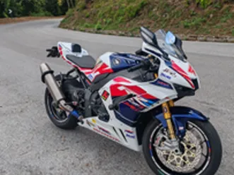 cbr 1000 rr-r 30 anniversary