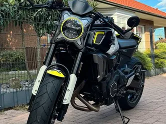 cf moto clx 700 sport – ez 09/23 – 4.816 km – a2-tauglich