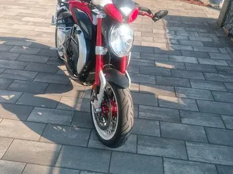 mv agusta brutale dragster 800 rr