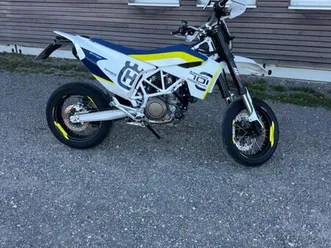 husqvarna 701 akrapovic